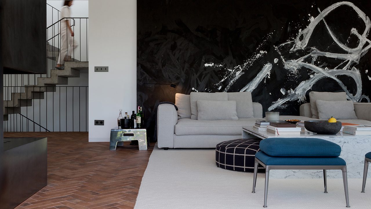 Stairwell&Loft - Countryside Villa_06 - Copy